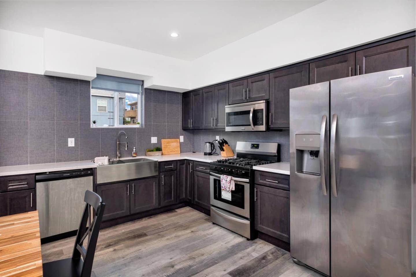Luxury 3 Bedroom Near Hollywood Prime Location Holiday home Los Angeles